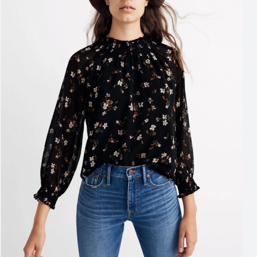 Madewell Smocked Mockneck Top in Backyard Blooms